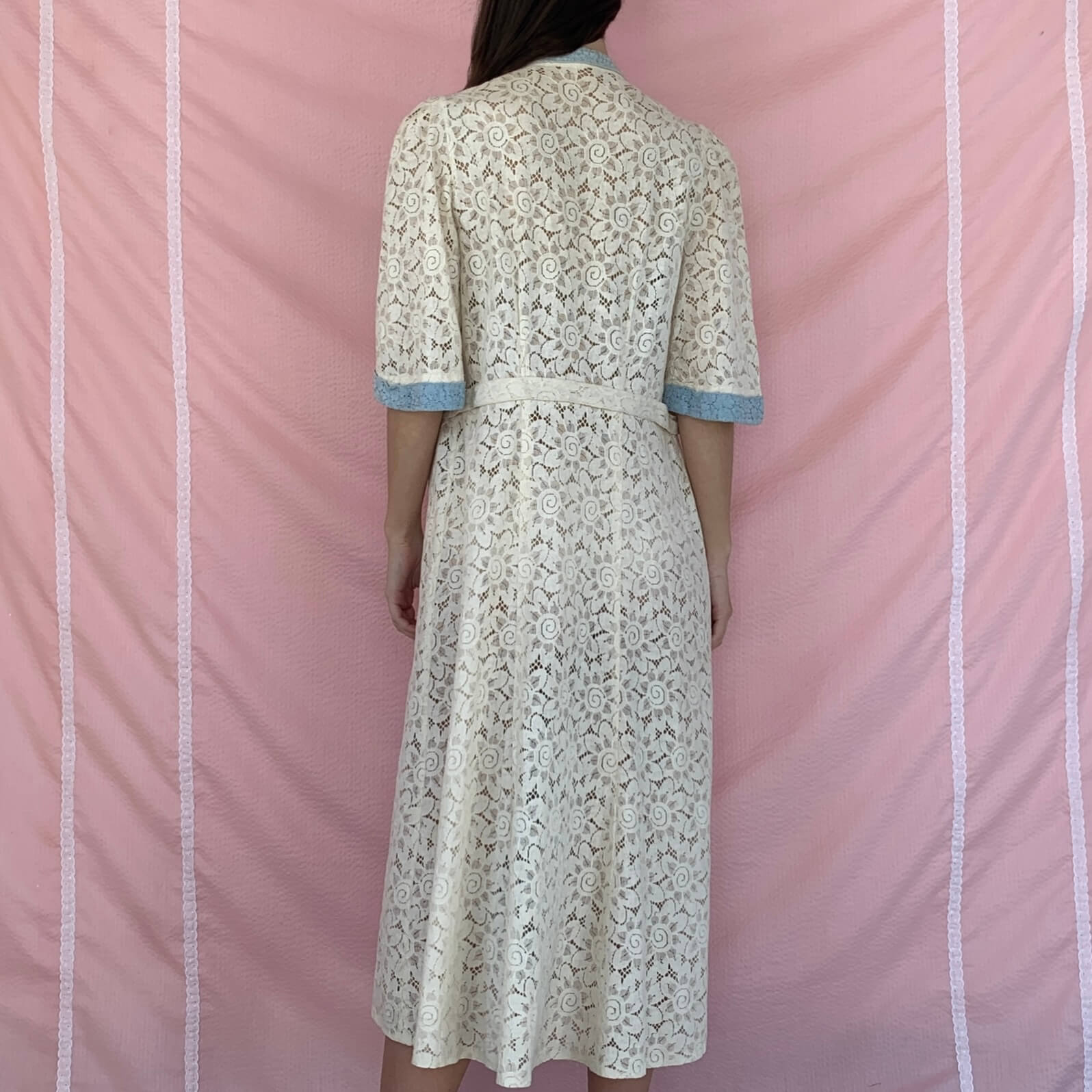 back view of the floral lace gown