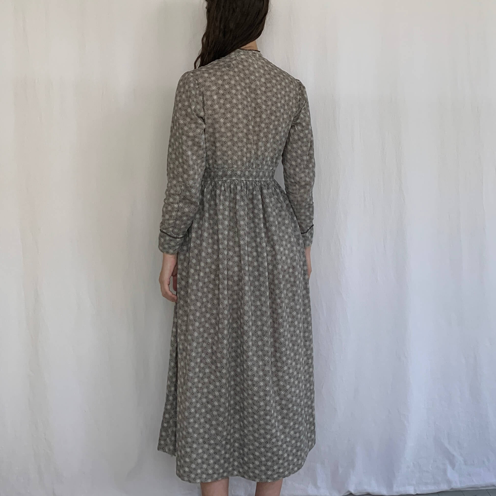 back view of the antique gray cotton dress