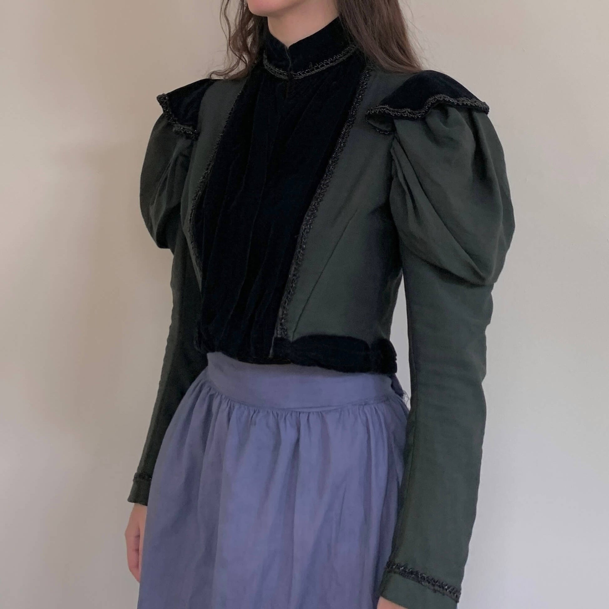 boned bodice with gigot sleeves