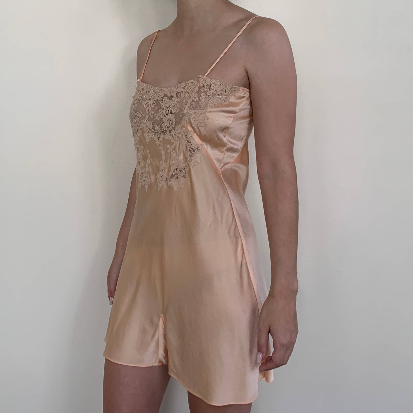 1930s peach silk step in chemise with alencon lace