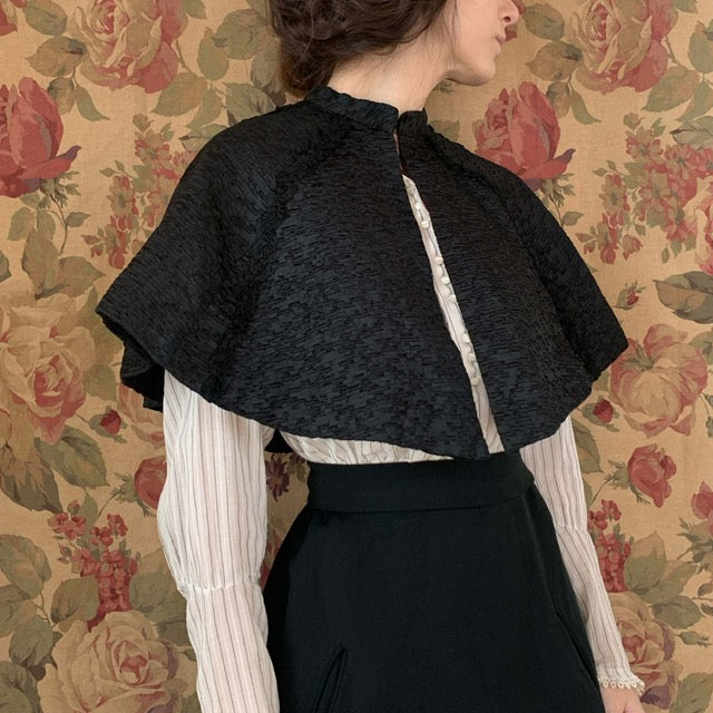 additional view of the black victorian shoulder cape